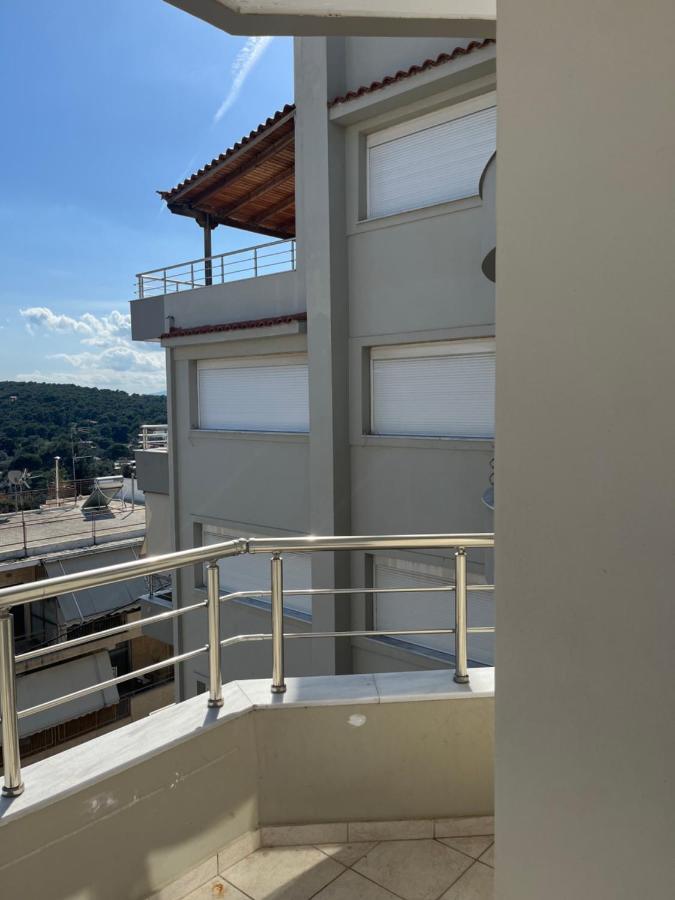Christos Apartment Rafina  Bagian luar foto