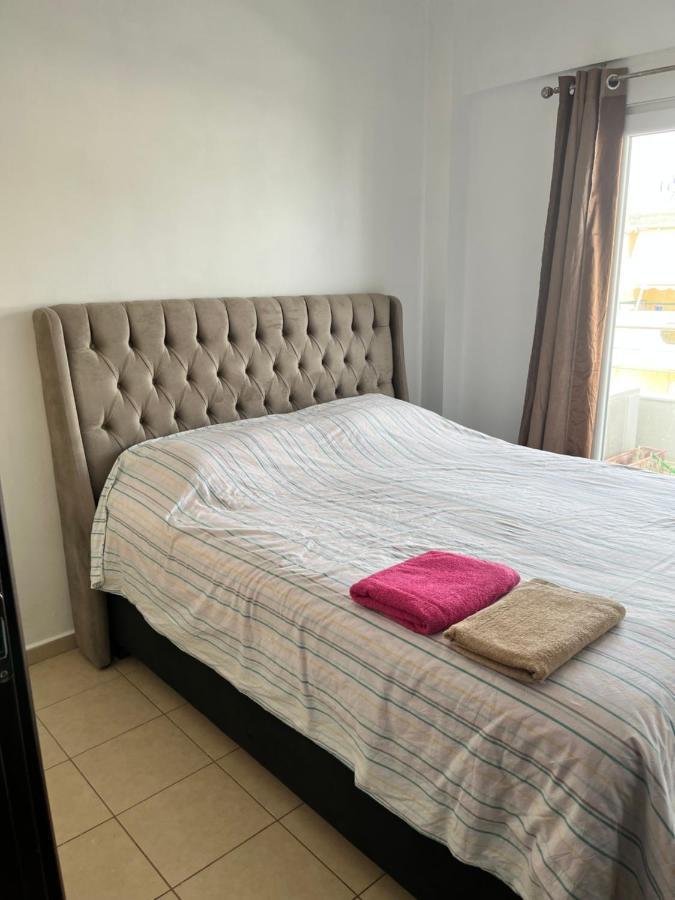 Christos Apartment Rafina  Bagian luar foto